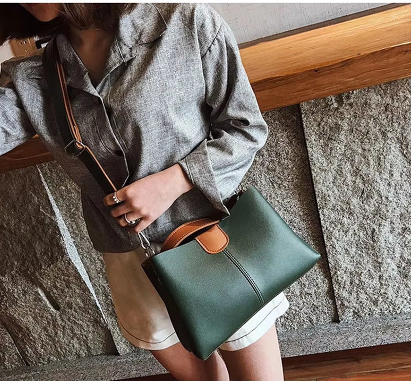 Osman Green Sling Bag for Girls - Image 3